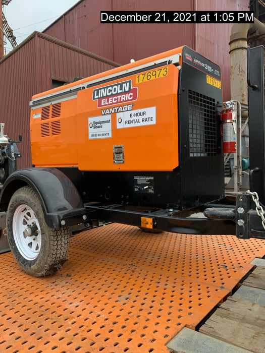 2021 Lincoln Electric Vantage 322 Vantage 322 Ready Pak 3 w/ Decals, ORANGE (includes trailer, cable rack, fender light kit) NO Telematics