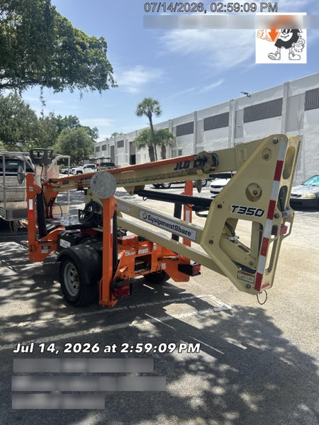 2022 JLG T350