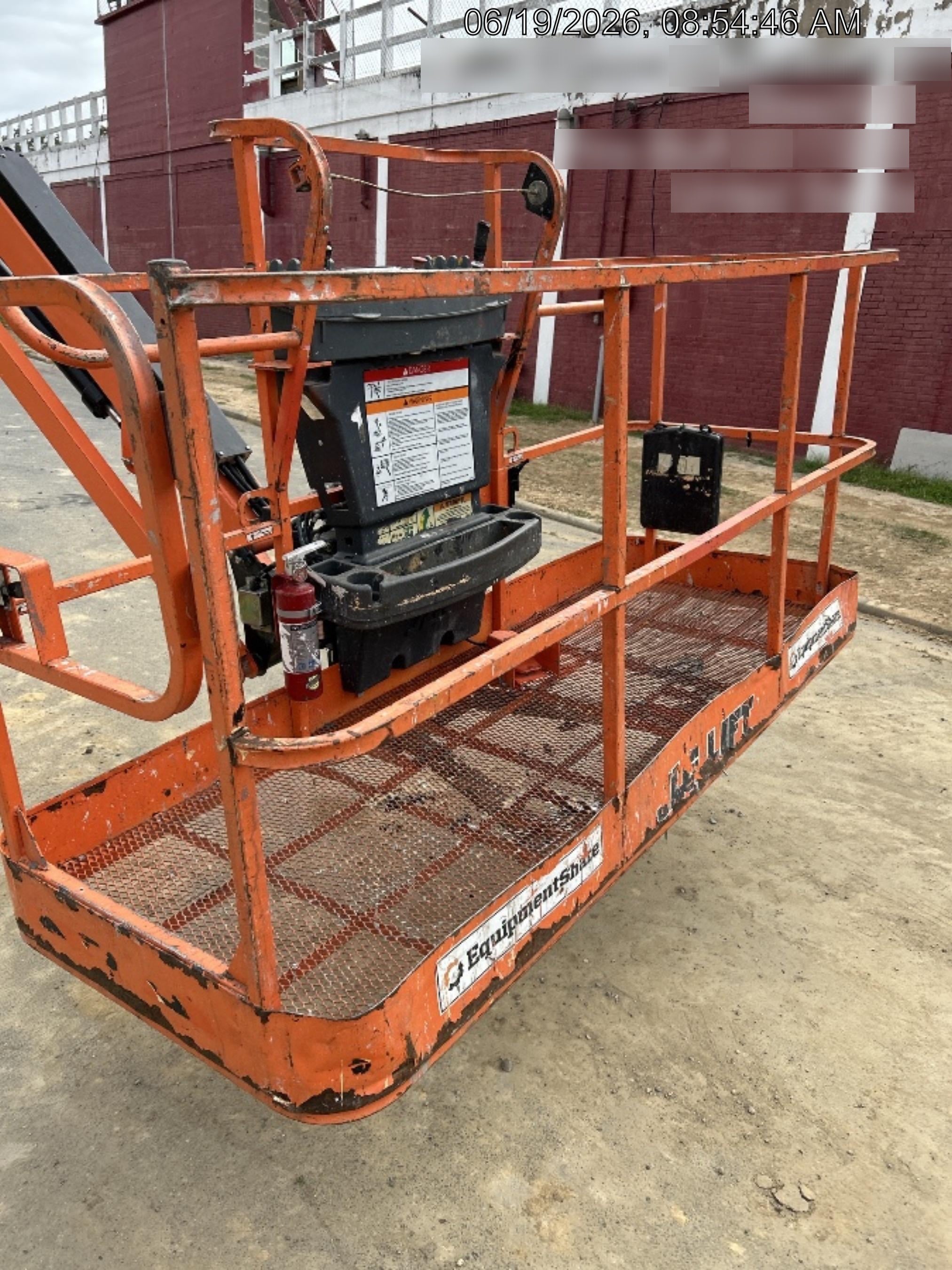 2020 JLG 860SJ