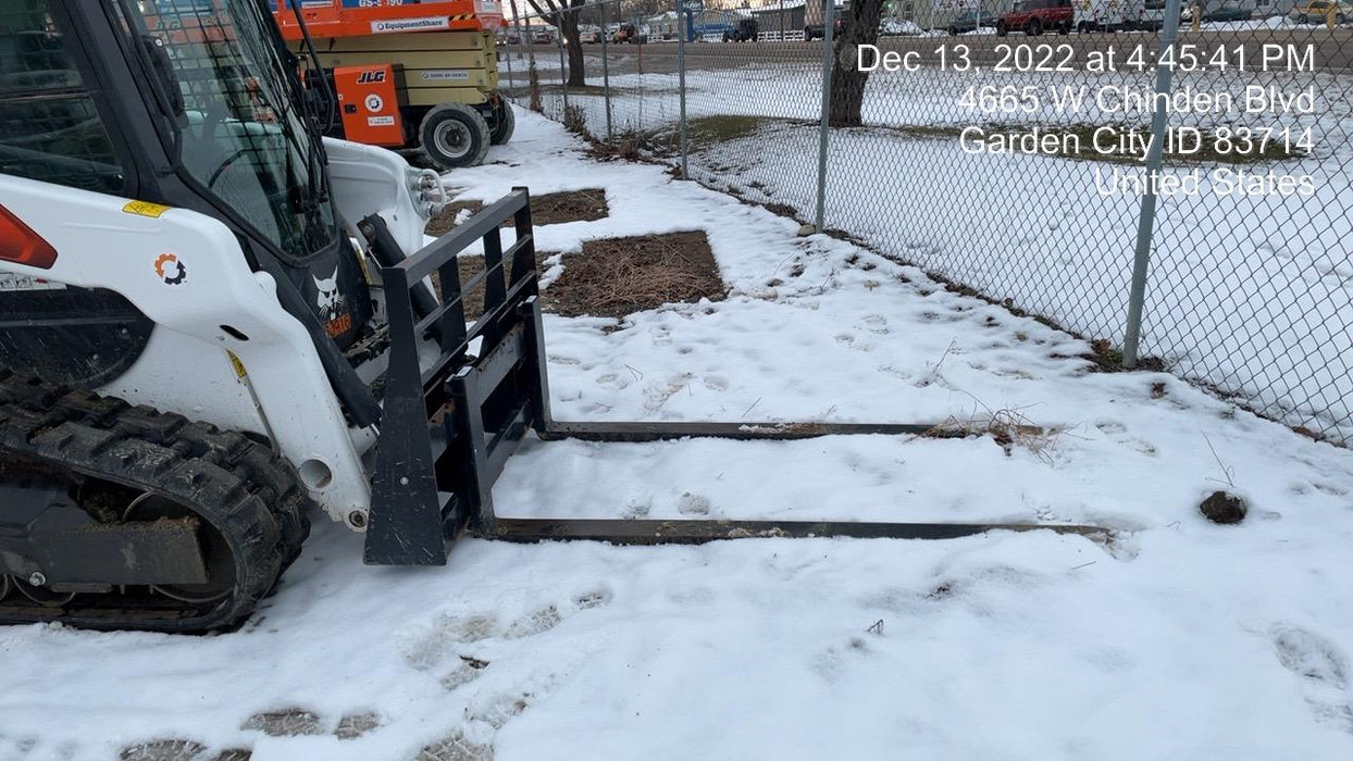 2022 ARROW MATERIAL HANDLING 60" Pallet Forks - Arrow