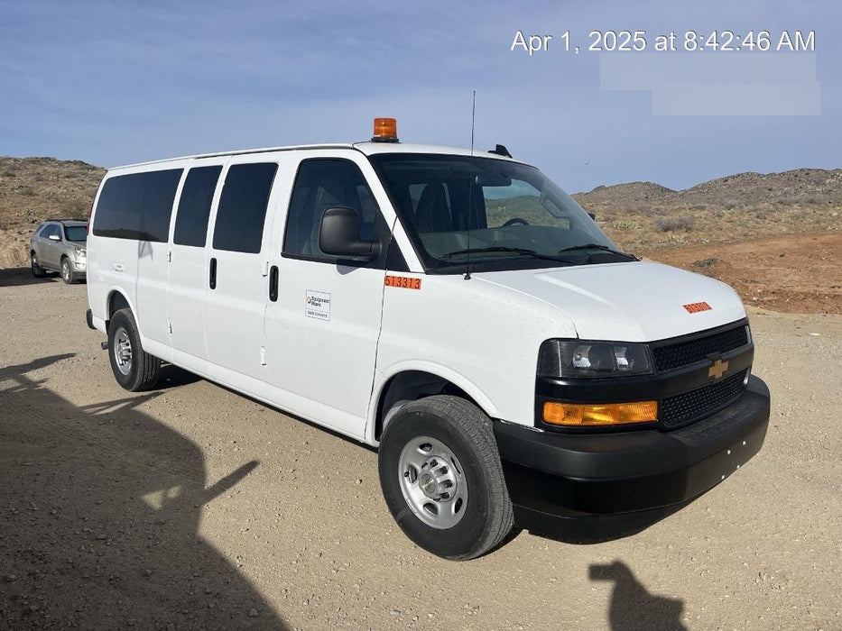 2025 CHEVROLET Express Van - Rental