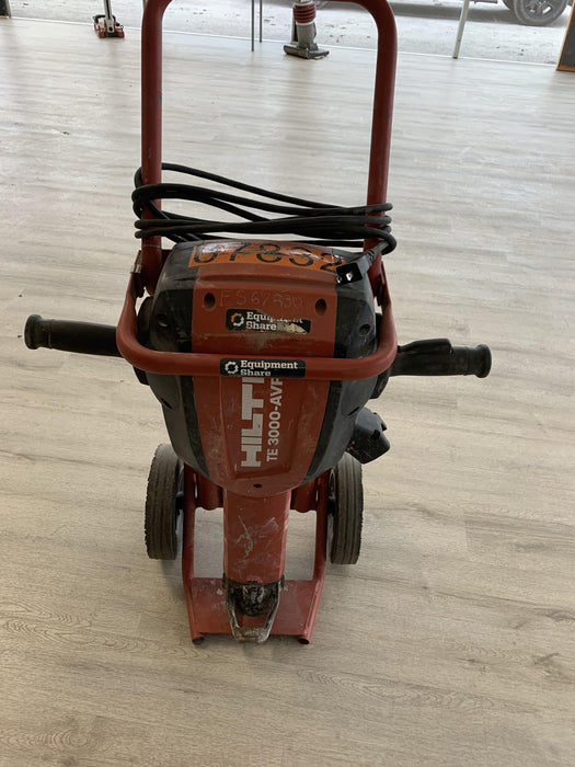 2020 HILTI TE 3000-AVR