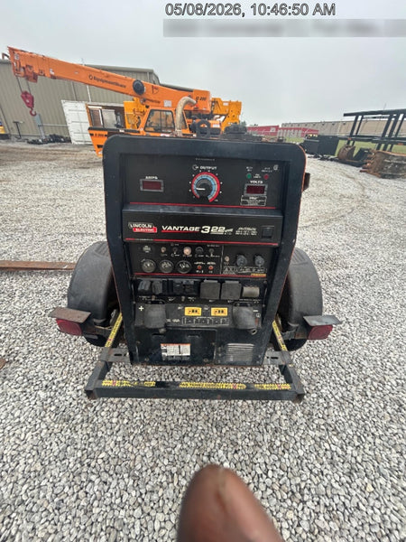2021 Lincoln Electric Vantage 322 Vantage 322 Ready Pak 3 w/ Decals, ORANGE (includes trailer, cable rack, fender light kit) NO Telematics