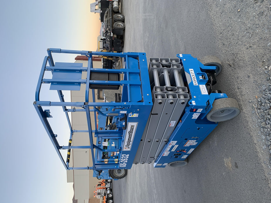 2020 Genie GS-2632 Solid NM Tires, Folding Rails with Half-Height Swing Gate, Beacon, 800W Invertor