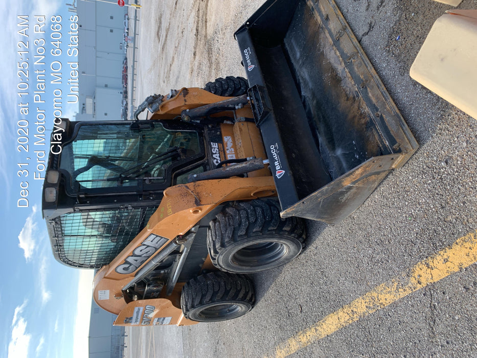 2016 Case SV300 CASE SV300 T4BH