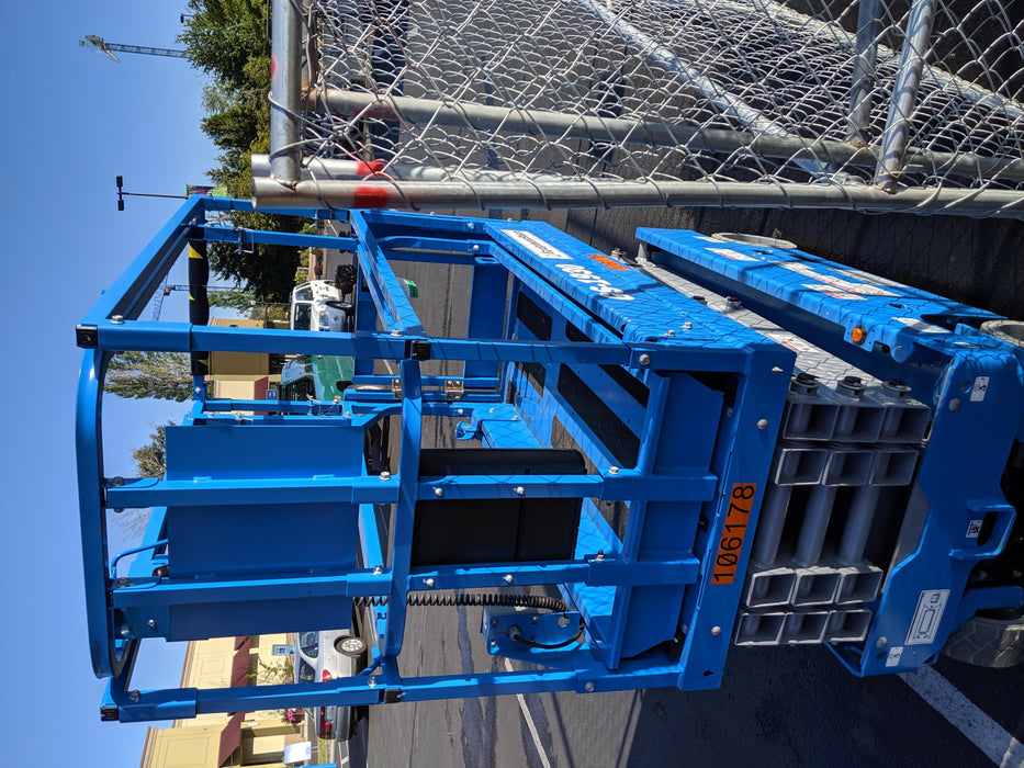 2020 Genie GS-1930 Solid Non Marking Tires, Beacon, Folding rails with half height swing gate, 800W Inverter