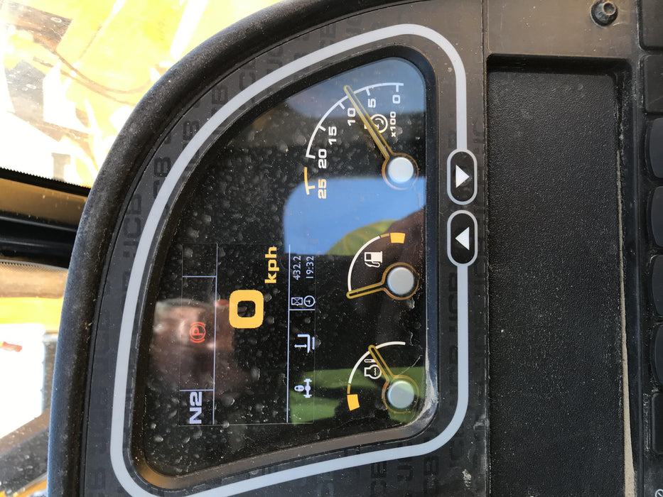 2020 JCB 510-56 Cab/Heat/Air, 74 HP, Solid Tires, STD Worklight, Beacon, Aux Hydraulics, Lifting Eye, Back up Alarm w/66" Carriage/60" Forks