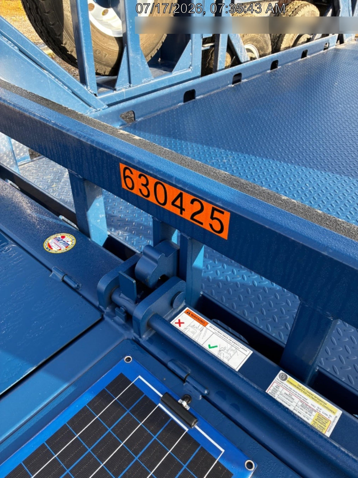 2022 JLG ES1932