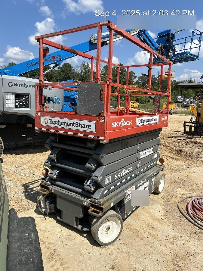2021 SKYJACK SJ4740