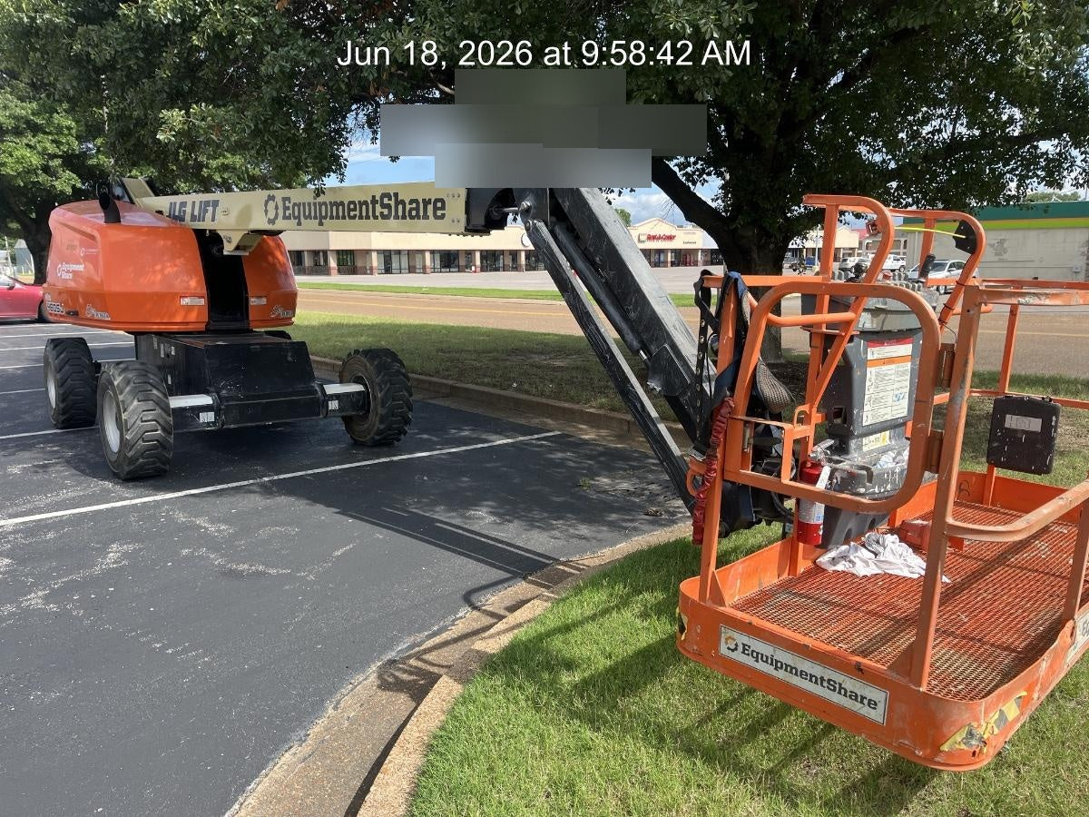 2023 JLG 460SJ
