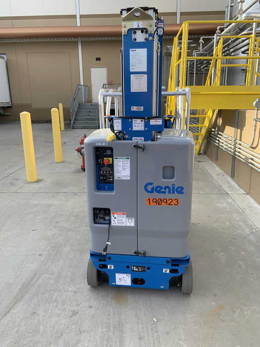 2021 GENIE GR-20