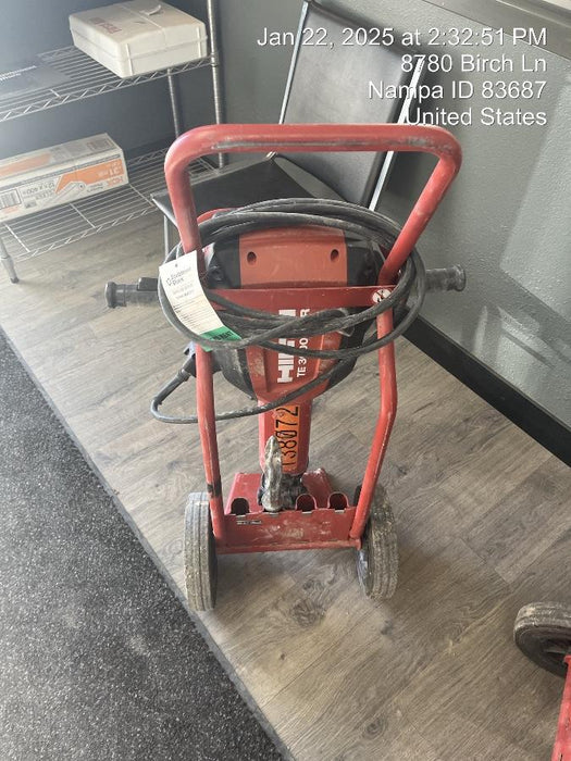 2021 HILTI TE 3000-AVR