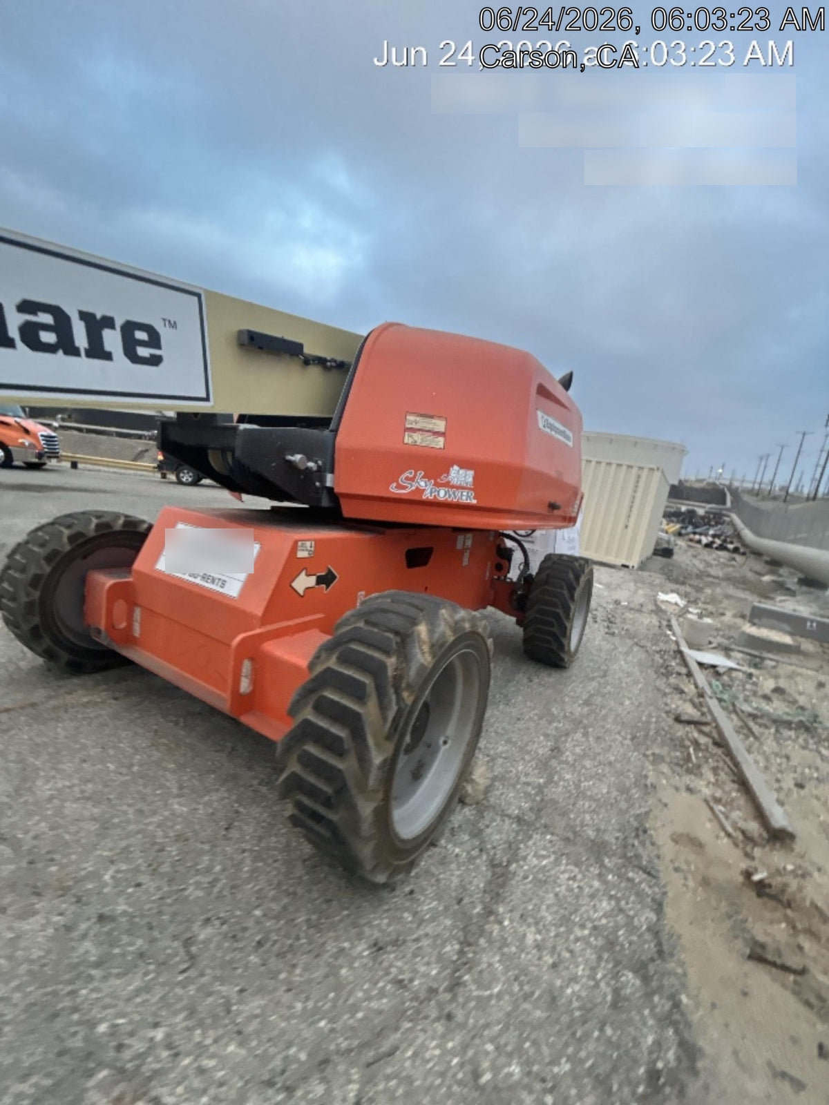 2021 JLG 600S