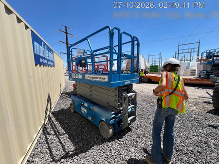 2022 GENIE GS-3246