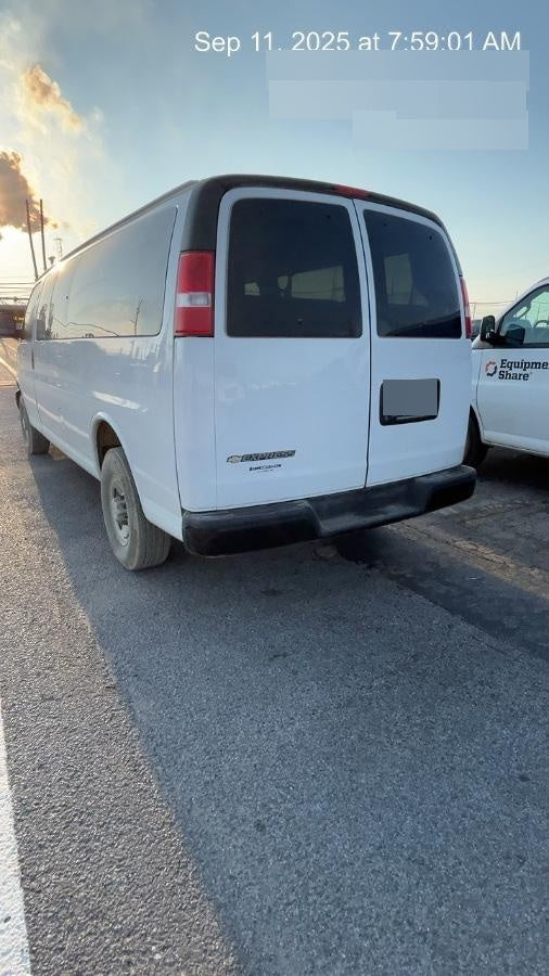 2023 CHEVROLET Express Van - Rental