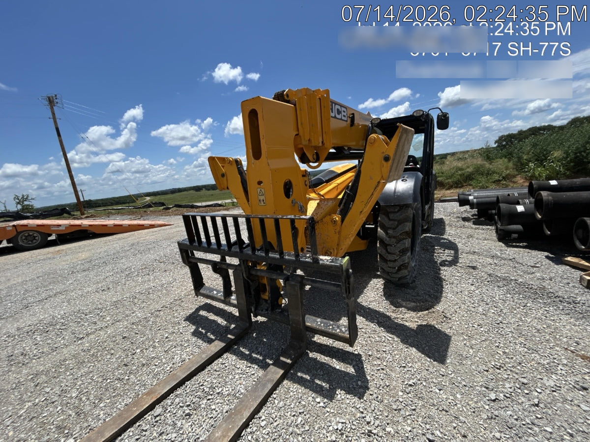 2023 JCB 510-56