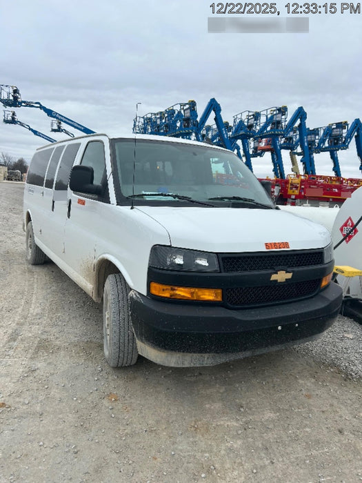 2025 CHEVROLET Express Van - Rental
