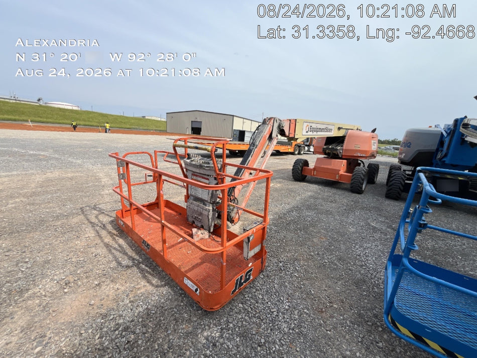 2019 JLG 660SJ