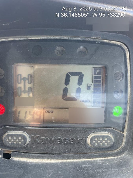 Kawasaki Mule PRO-DXT Kawasaki Mule 4x4 Diesel UTV w/Hard Top, Windshield, Beacon, Backup Alarm, ES Keypad/Hardware Installed