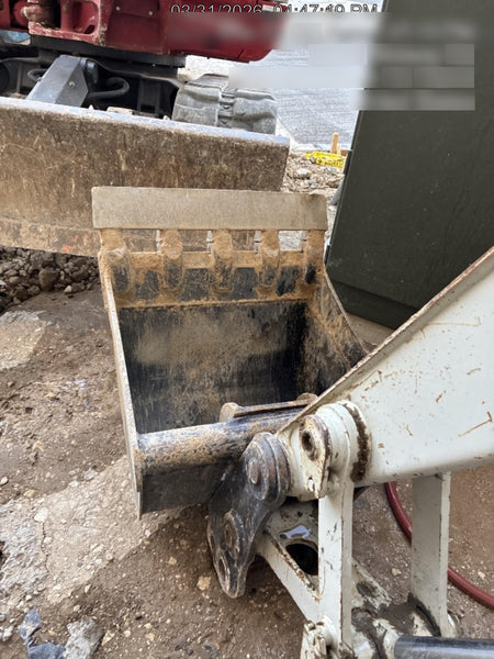 2024 TAKEUCHI TB250-2CR