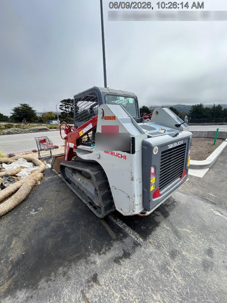 2022 TAKEUCHI TB235-2R