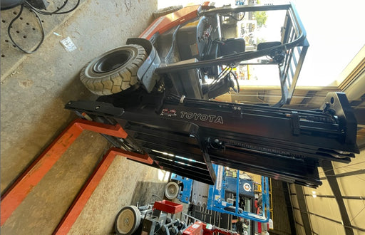 2022 TOYOTA 50-8FGU25