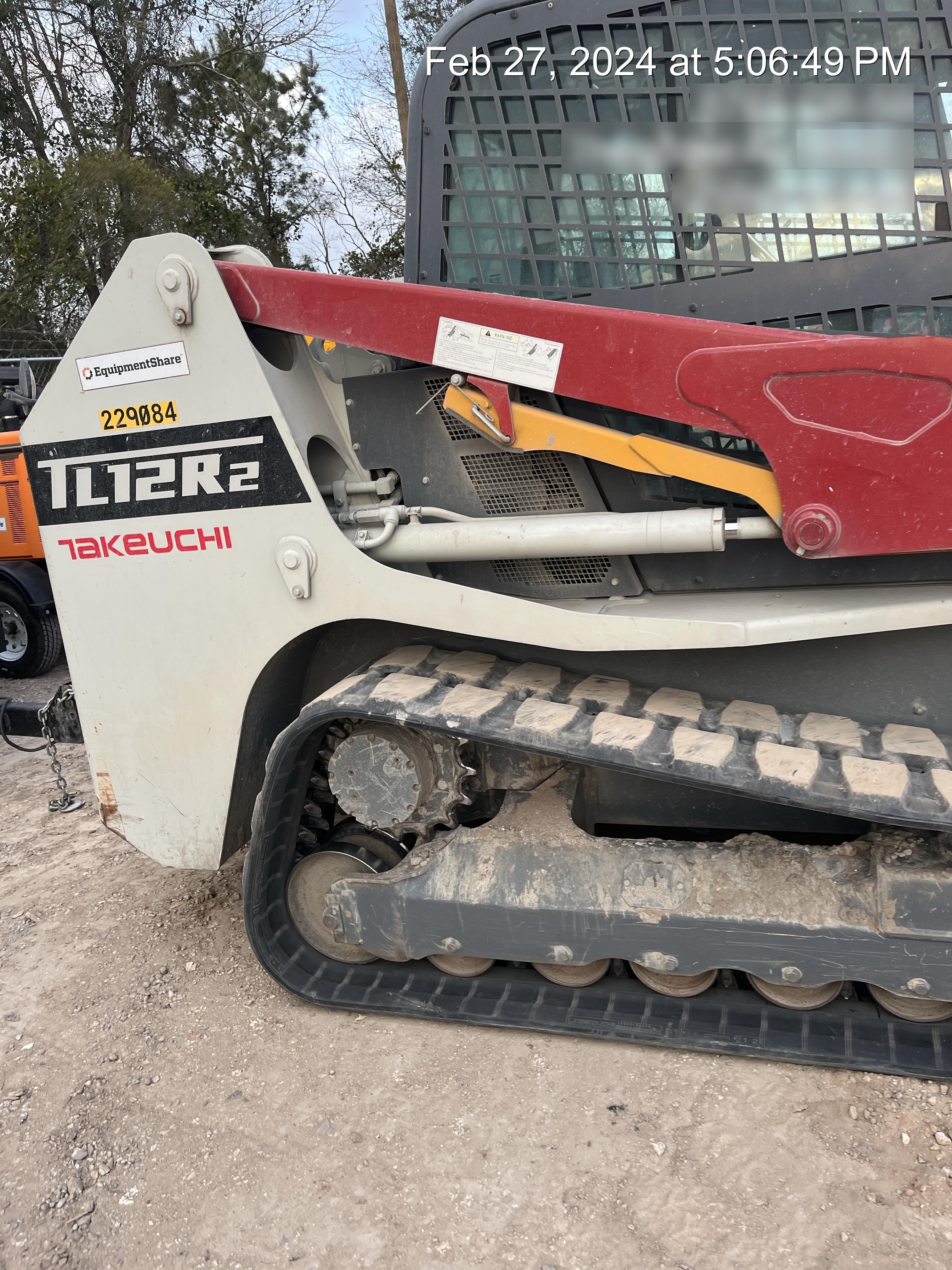 2022 TAKEUCHI TL12R2-CR