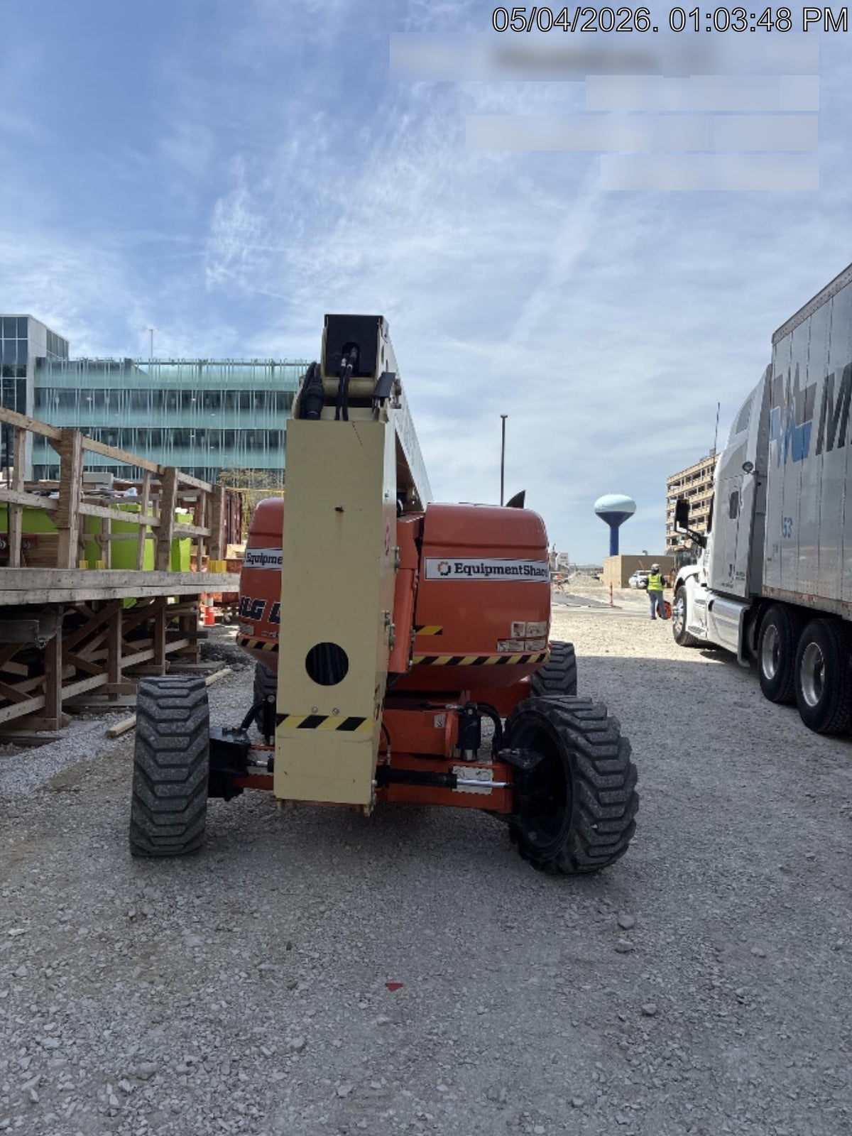 2021 JLG 600AJ