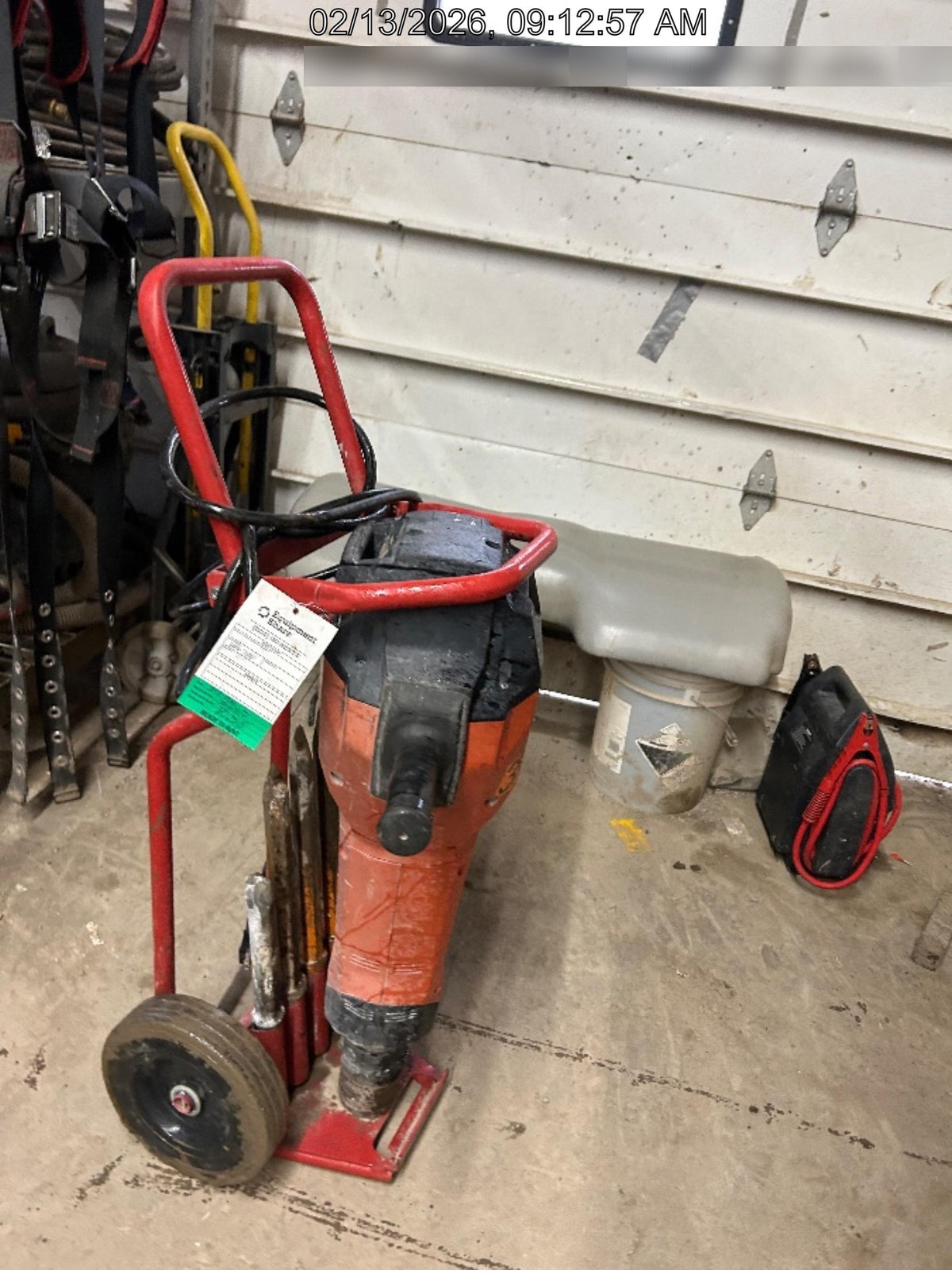 2023 HILTI TE 3000-AVR