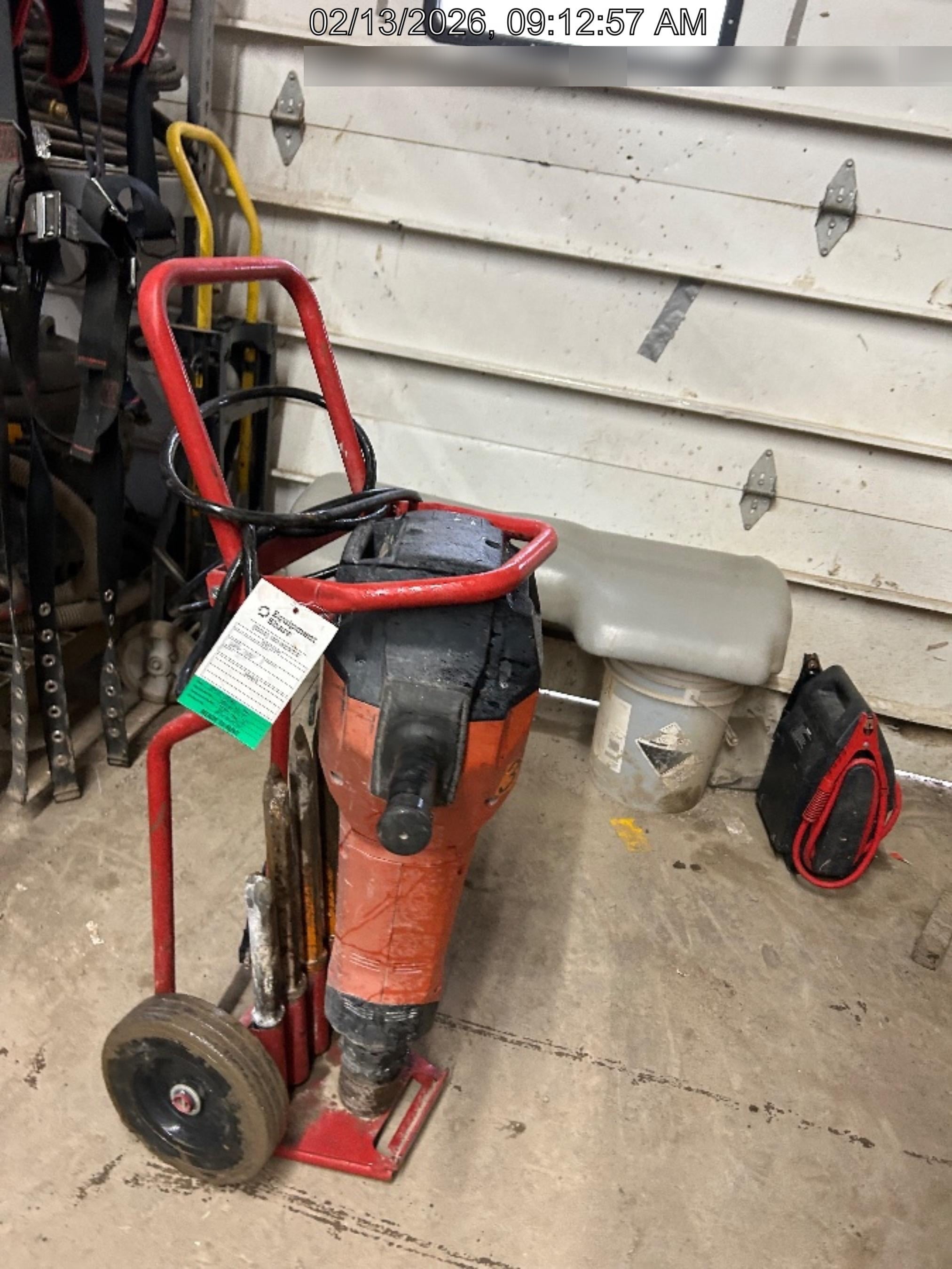 2023 HILTI TE 3000-AVR