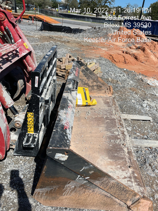 2021 ARROW MATERIAL HANDLING 60" Pallet Forks