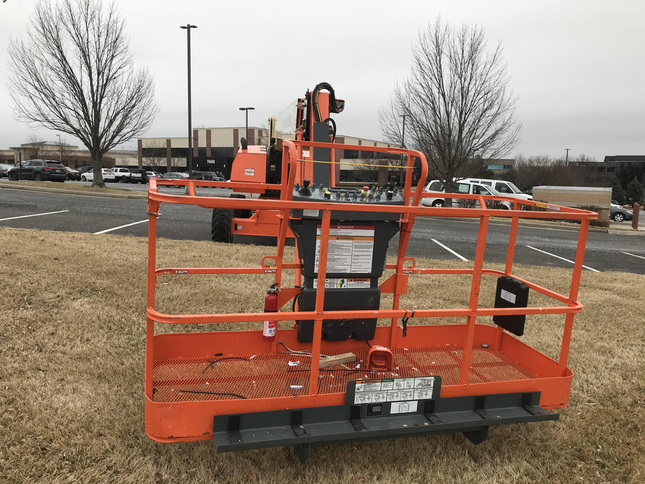 2019 JLG 860SJ