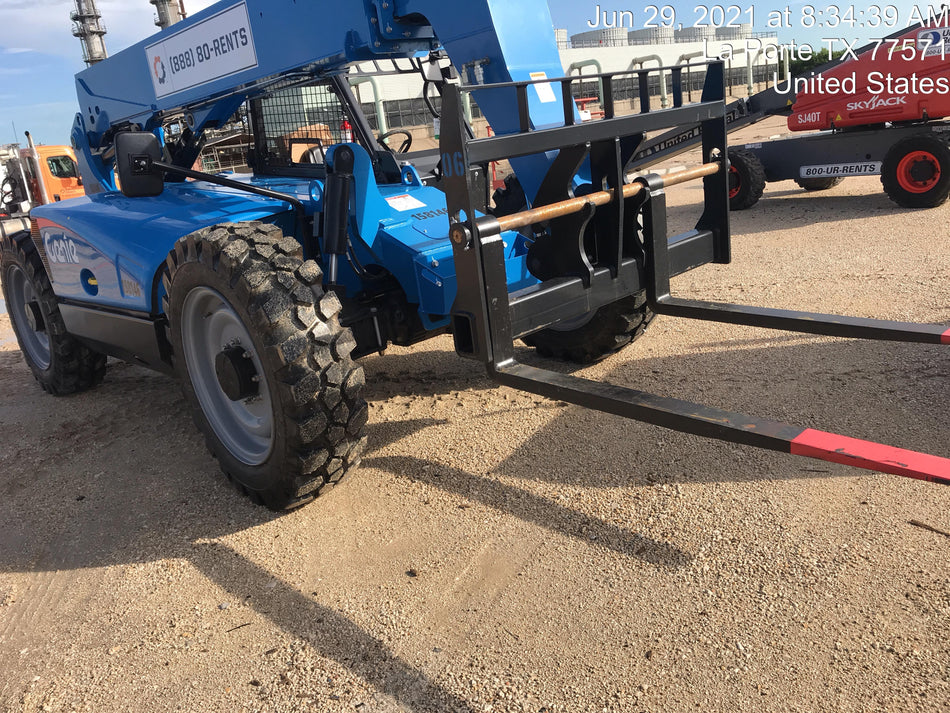 2021 GENIE GTH-636