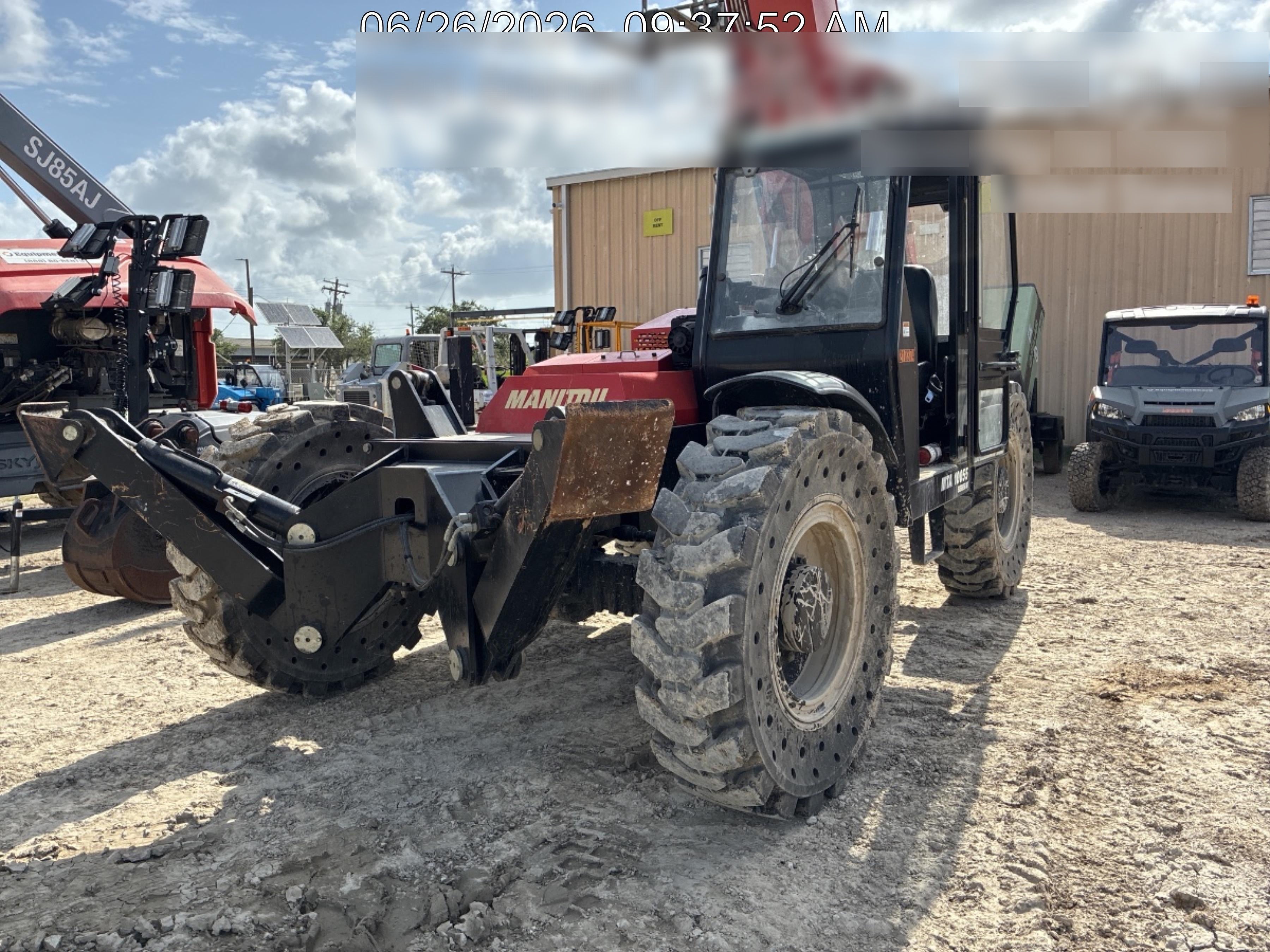 2022 MANITOU MTA10055