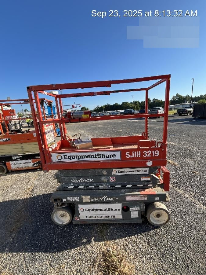 2021 SKYJACK SJ4740