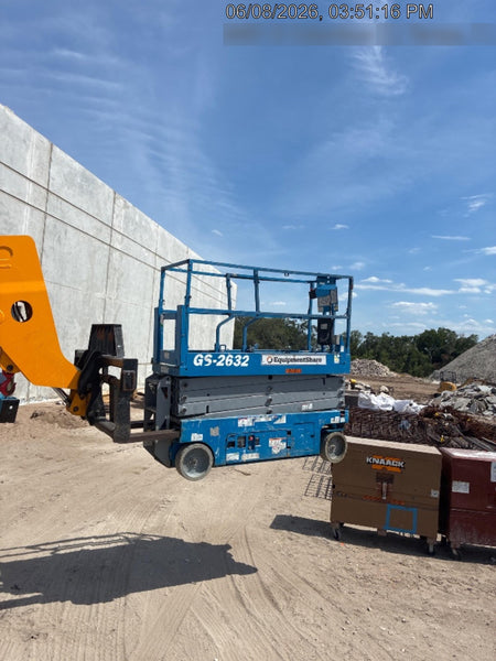 2023 GENIE GS-2632