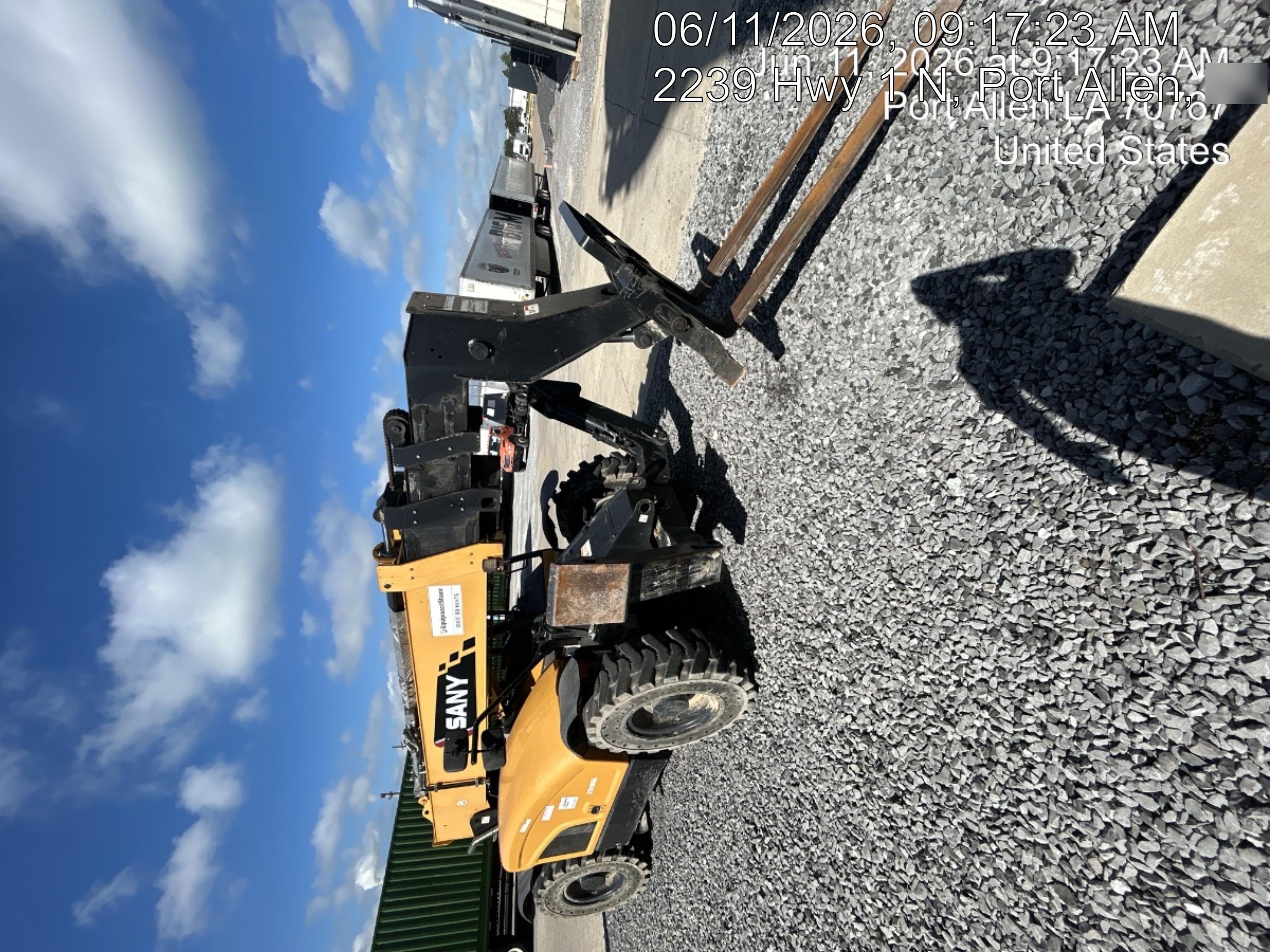 2023 SANY STH1056