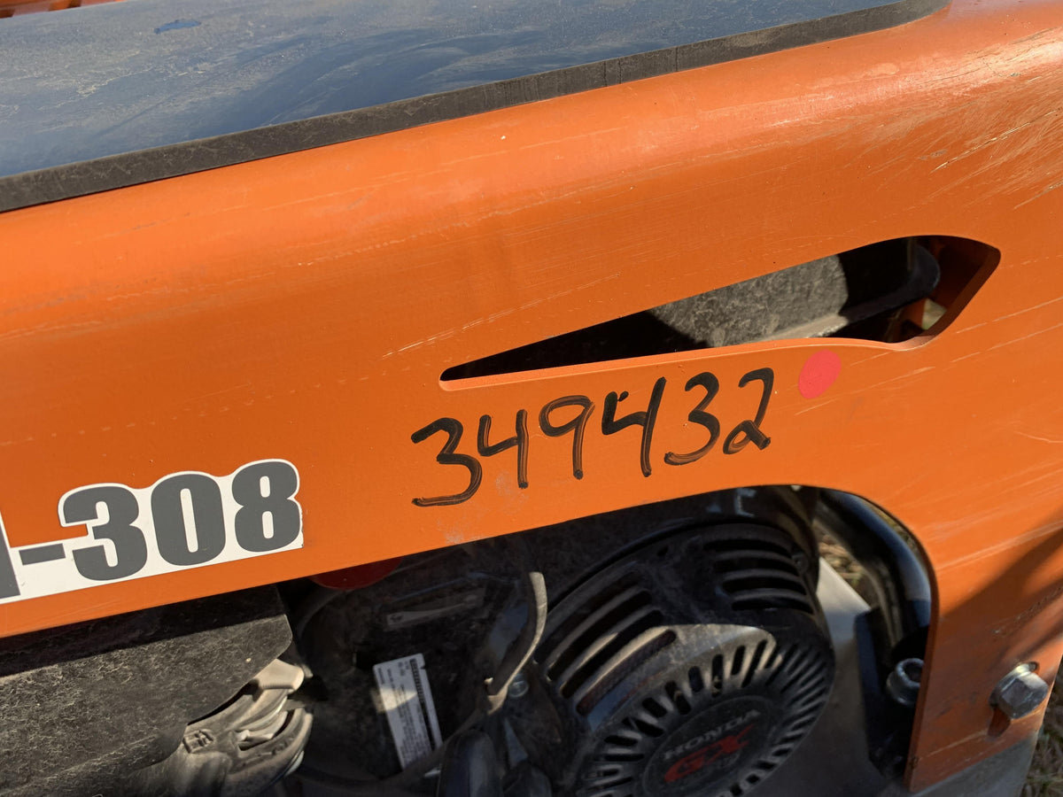 2023 Multiquip MV308GH Honda GX270, 18" Plate, Tachometer
