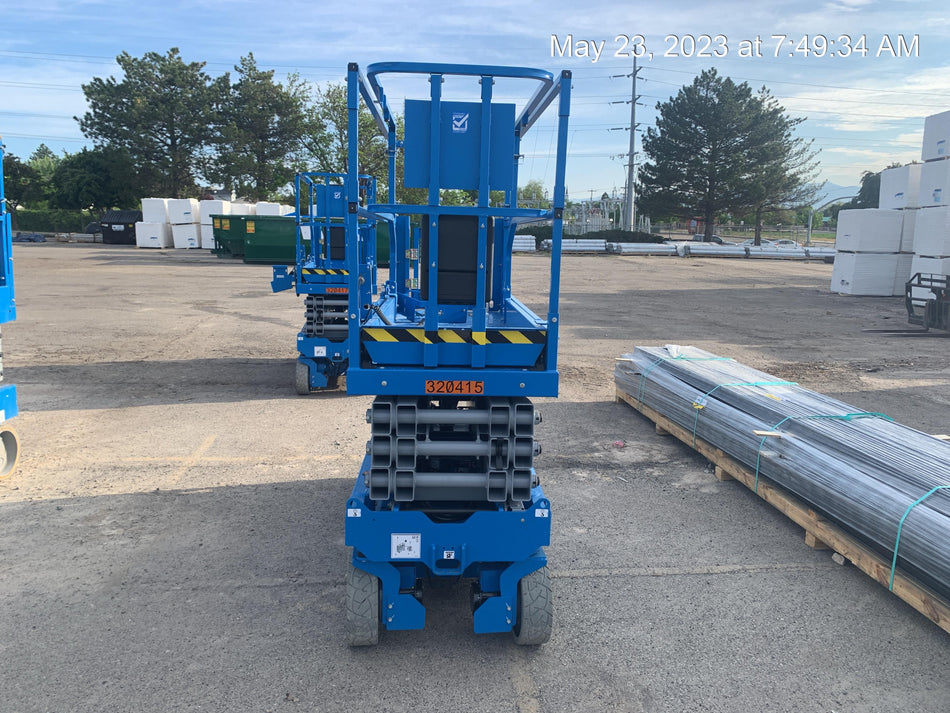 2023 GENIE GS-2632