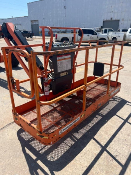 2019 JLG 600AJ