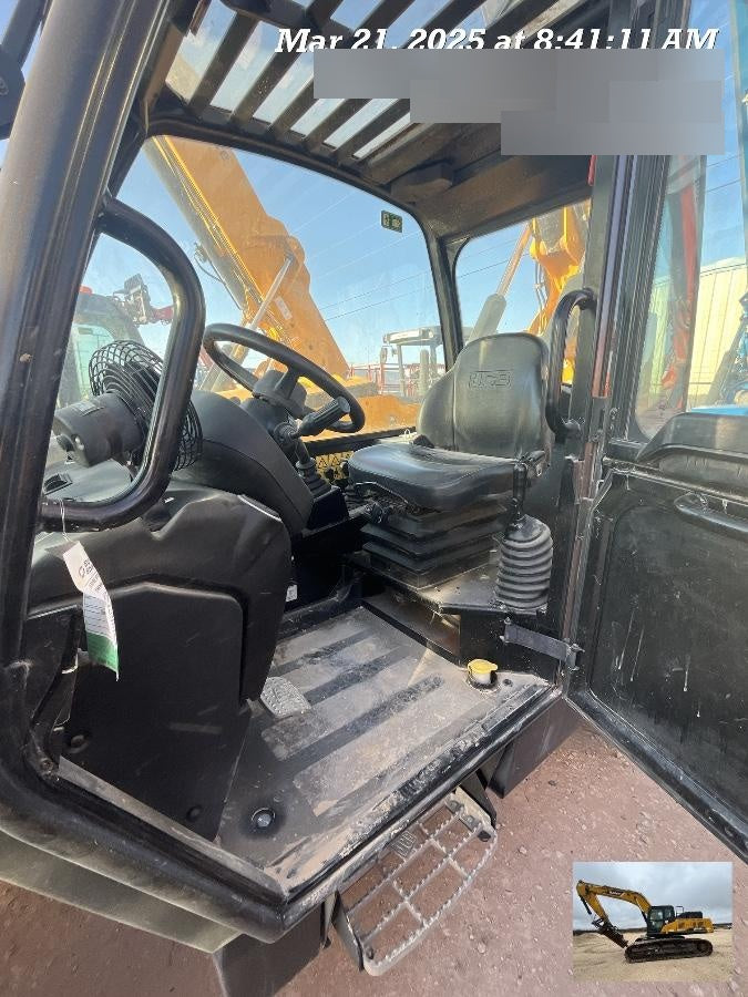 2023 JCB 510-56