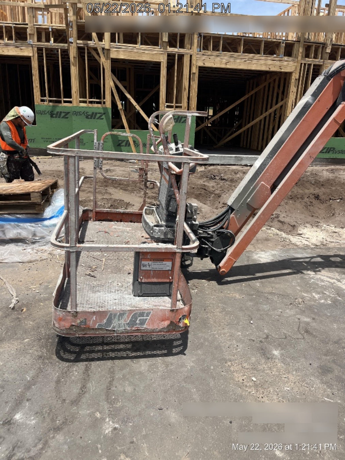 2021 JLG 660SJ