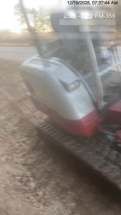 2021 TAKEUCHI TB235-2R