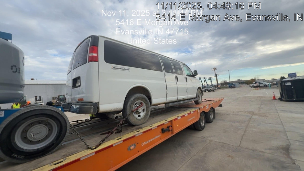 2024 CHEVROLET Express Van - Rental