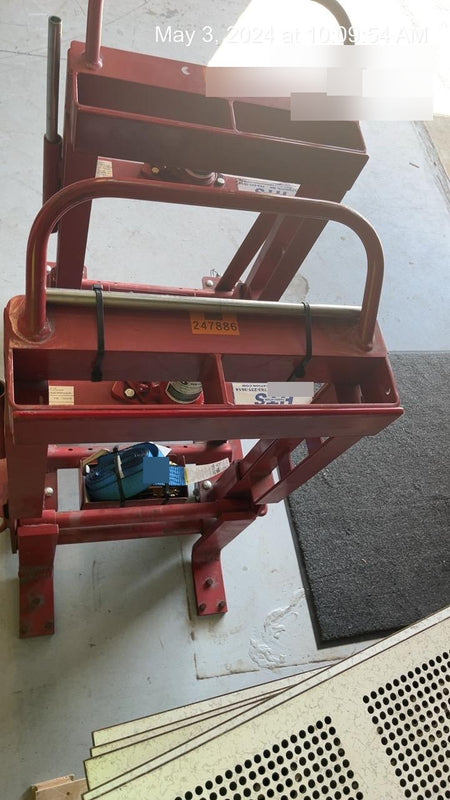 2022 ROL-A-LIFT M-6