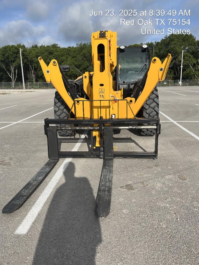 2025 JCB 512-56