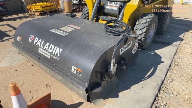 2021 PALADIN Sweepster SB72