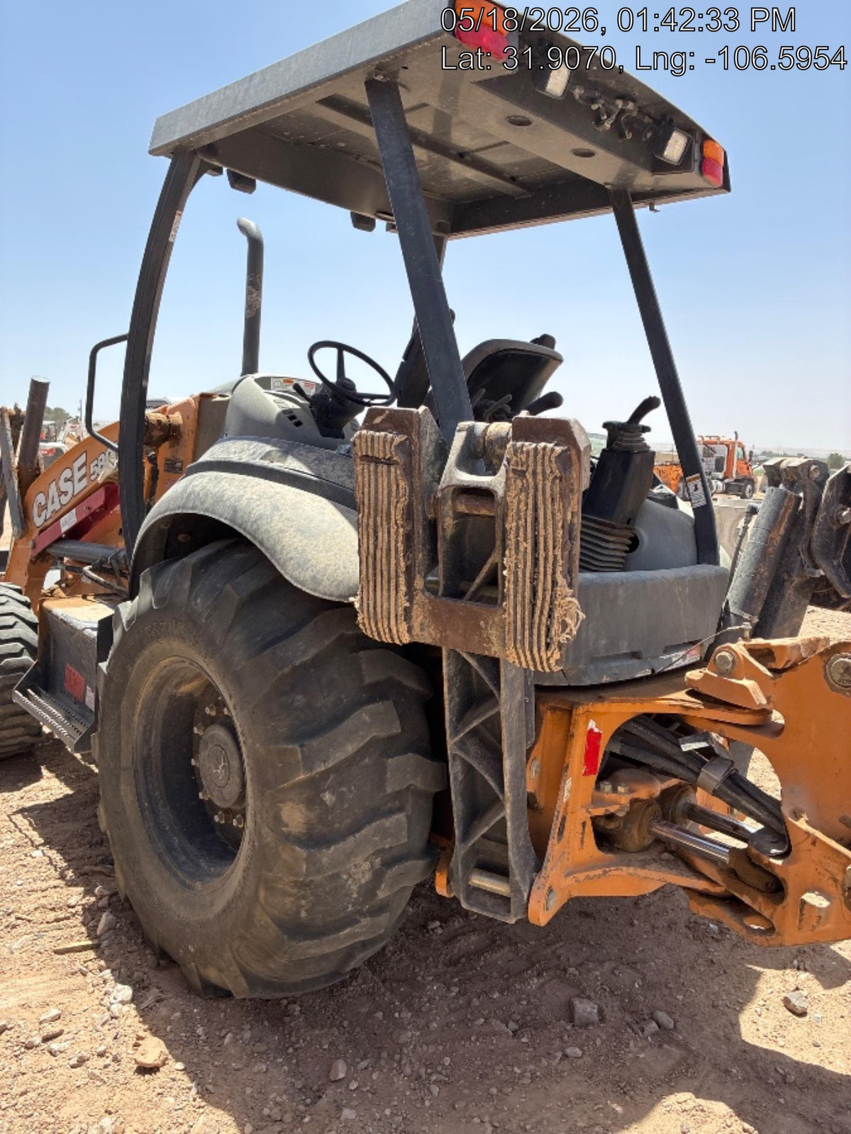2019 Case 580N EP Canopy, 4WD, GP Front Bucket, Standard Stick, 2-Way Aux Hydraulics, ISO Controls
