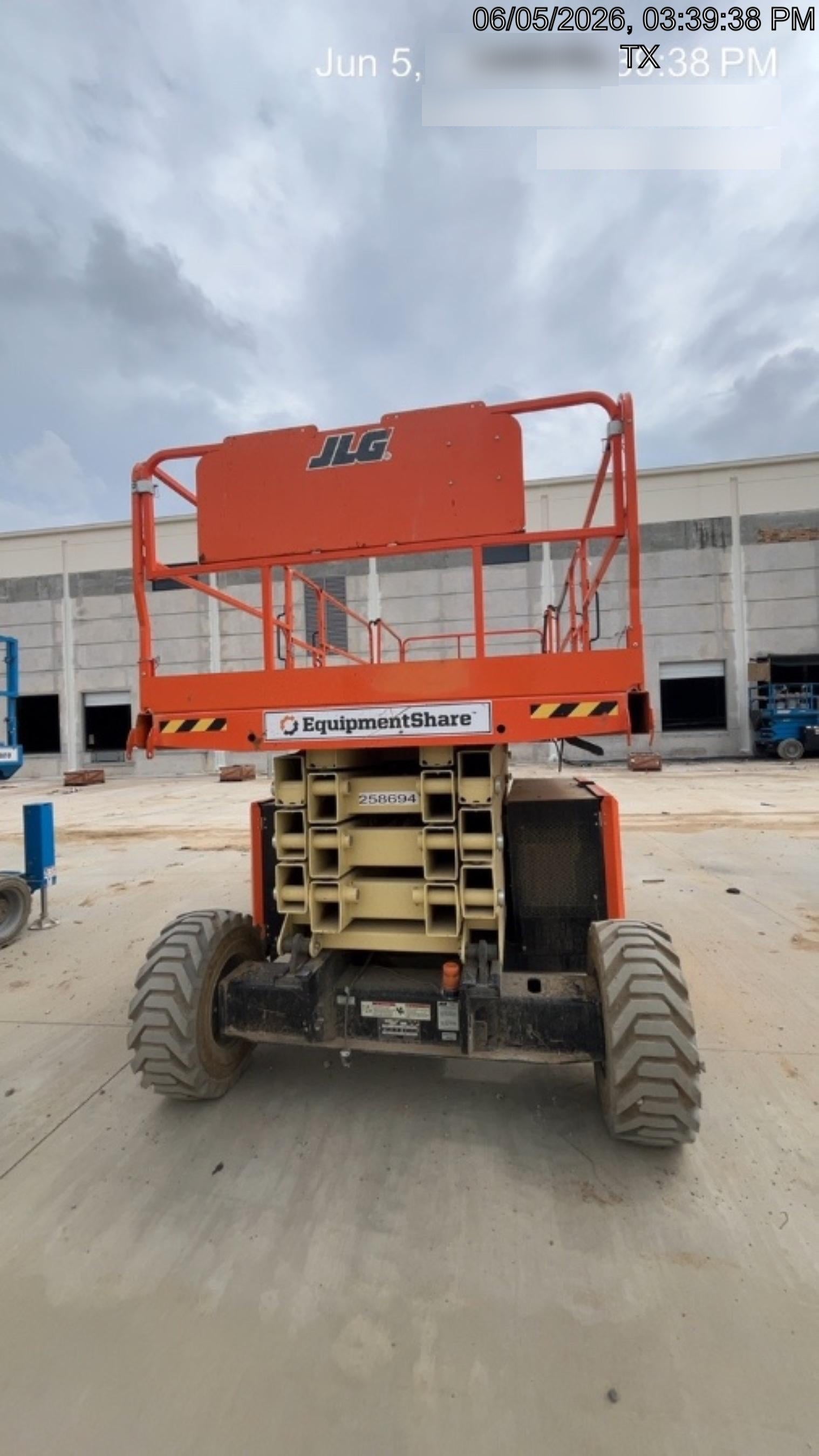 2022 JLG 4394RT