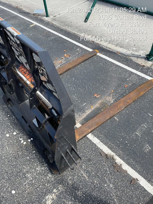 2022 PALADIN 48" Pallet Forks - Paladin